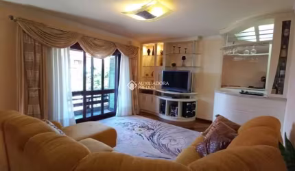 Casa com 3 quartos à venda na Rua André Michelon, 107, Cruzeiro, Caxias do Sul, 302 m2 por R$ 2.332.000