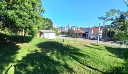 Terreno à venda na Rua José Bisol, 15, Nossa Senhora de Lourdes, Caxias do Sul, 2193 m2 por R$ 2.850.000