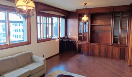 Apartamento com 3 quartos à venda na Avenida Júlio de Castilhos, 2406, Centro, Caxias do Sul, 154 m2 por R$ 770.000
