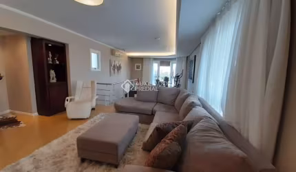 Cobertura com 3 quartos à venda na Avenida Júlio de Castilhos, 2558, Nossa Senhora de Lourdes, Caxias do Sul, 209 m2 por R$ 1.350.000