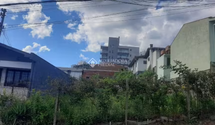 Terreno à venda na Professor Vitor Andrighetti, 800, São José, Caxias do Sul, 330 m2 por R$ 500.000