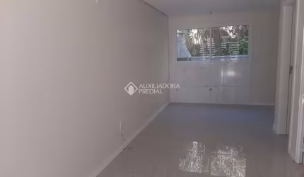 Casa com 2 quartos à venda na Rua José Casara, 999, São Caetano, Caxias do Sul, 91 m2 por R$ 390.000