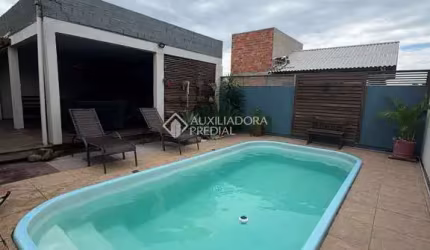 Casa com 3 quartos à venda na São Francisco, 509, Balneário São Paulo, Arroio do Sal, 190 m2 por R$ 480.000