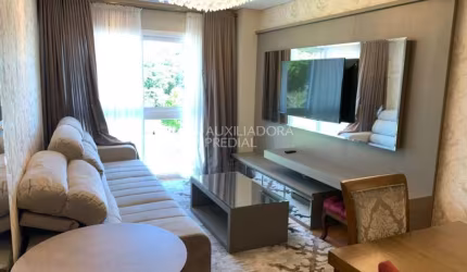 Apartamento com 2 quartos à venda na Rua Parobé Linha Nova, 525, Avenida Central, Gramado, 75 m2 por R$ 950.000