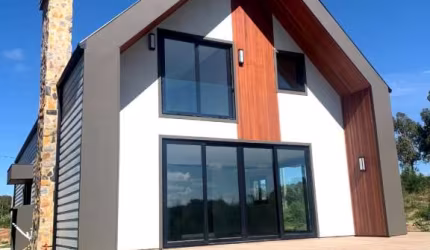 Casa com 3 quartos à venda na BRAEMAR, 174, Pórtico, Gramado, 250 m2 por R$ 2.350.000