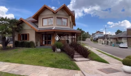 Casa com 3 quartos à venda na PESSEGUEIRO, 150, Carniel, Gramado, 222 m2 por R$ 2.330.000