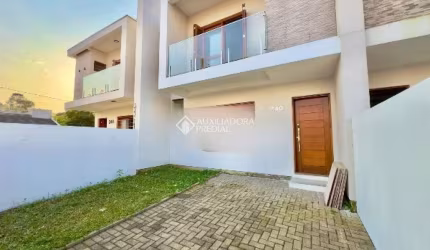 Casa com 3 quartos à venda na Rua Querência, 240, Centenário, Sapiranga, 105 m2 por R$ 400.000