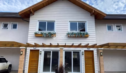 Casa em condomínio fechado com 2 quartos à venda na PRIMEIRO DE MAIO, 4041, Várzea Grande, Gramado, 79 m2 por R$ 698.250