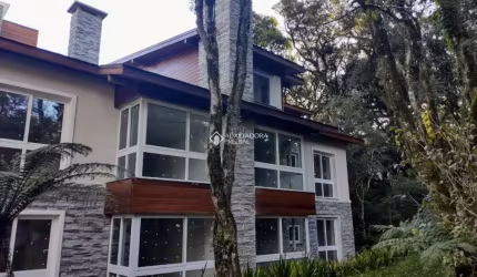 Apartamento com 2 quartos à venda na Rua Santa Terezinha, 2, Centro, Canela, 80 m2 por R$ 890.000