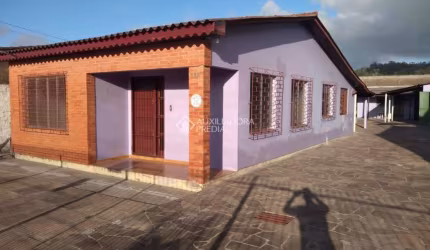Casa com 2 quartos à venda na DONA ALAIDES LARRE PEREIRA, 230, Jardim Iolanda, Guaíba, 250 m2 por R$ 425.000