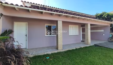 Casa com 3 quartos à venda na Rua Ipiranga, 125, Flórida, Guaíba, 210 m2 por R$ 590.000