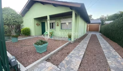 Casa em condomínio fechado com 3 quartos à venda na Rua Victor Scalco, 235, Engenho, Guaíba, 230 m2 por R$ 570.000