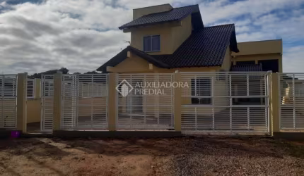 Casa com 3 quartos à venda na Rua João Batista Luzardo, 128, Alegria, Guaíba, 200 m2 por R$ 900.000