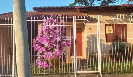 Casa com 2 quartos à venda na LINCE MAURA­CIO DOS SANTOS LESSA, 31, Jardim dos Lagos, Guaíba, 75 m2 por R$ 350.000