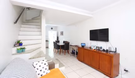 Casa com 2 quartos à venda na Rua Montana, 89, Mato Grande, Canoas, 73 m2 por R$ 310.100