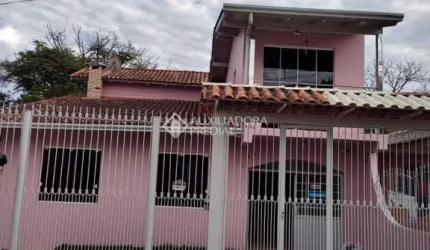 Casa com 5 quartos à venda na Rua Borges de Medeiros, 61, Jardim Planalto, Esteio, 192 m2 por R$ 490.100