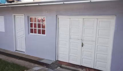 Casa com 3 quartos à venda na Estados Unidos, 6, Guajuviras, Canoas, 120 m2 por R$ 250.000