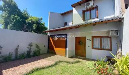 Casa com 3 quartos à venda na Avenida Oscar Uebel, 1086, Campestre, São Leopoldo, 147 m2 por R$ 649.900