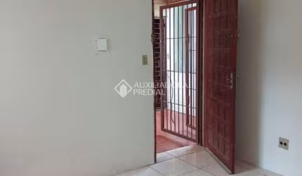 Apartamento com 2 quartos à venda na Avenida Dezessete de Abril, 2328, Guajuviras, Canoas, 39 m2 por R$ 90.000