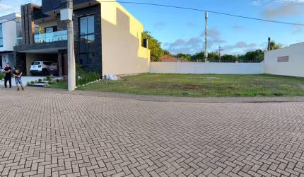 Terreno em condomínio fechado à venda na Rua Dom João Becker, 1910, Fátima, Canoas, 226 m2 por R$ 287.000