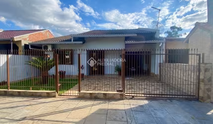 Casa com 3 quartos à venda na Florianópolis, 888, Arroio da Manteiga, São Leopoldo, 108 m2 por R$ 380.000