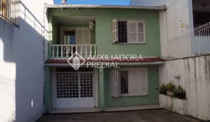 Casa em condomínio fechado com 4 quartos à venda na Rua Coronel Antenor Amorim, 93, Bom Jesus, Porto Alegre, 239 m2 por R$ 530.000