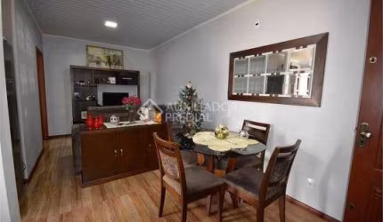 Casa com 2 quartos à venda na Rua das Guabirobas, 238, Igara, Canoas, 134 m2 por R$ 600.000