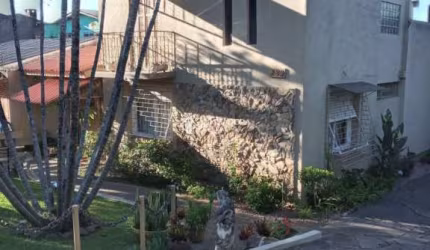 Casa com 4 quartos à venda na Avenida Joracy Camargo, 289, Santa Tereza, Porto Alegre, 187 m2 por R$ 1.150.000