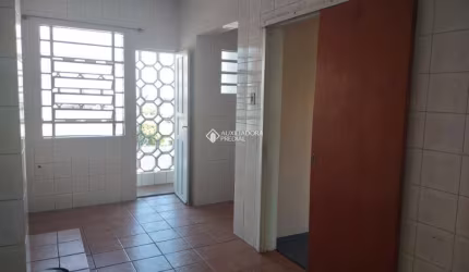 Apartamento com 2 quartos à venda na Rua Santos Dumont, 577, Floresta, Porto Alegre, 84 m2 por R$ 300.000