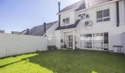 Casa em condomínio fechado com 3 quartos à venda na Rua Tocantins, 1120, Lomba do Pinheiro, Porto Alegre, 207 m2 por R$ 1.180.000
