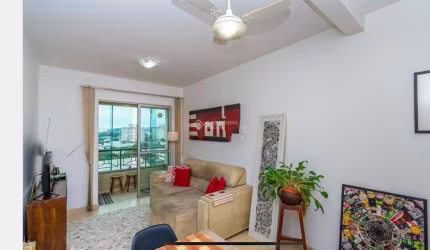 Apartamento com 2 quartos à venda na Praça Aratiba, 400, Cavalhada, Porto Alegre, 59 m2 por R$ 450.000