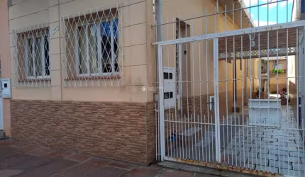 Casa com 2 quartos à venda na Rua São Manoel, 1674, Rio Branco, Porto Alegre, 60 m2 por R$ 870.000