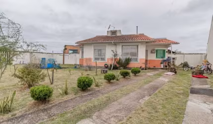 Casa em condomínio fechado com 2 quartos à venda na Estrada Costa Gama, 2154, Restinga, Porto Alegre, 56 m2 por R$ 300.000