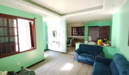 Casa com 3 quartos à venda na Rua Livramento, 228, Santana, Porto Alegre, 180 m2 por R$ 390.000