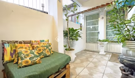 Terreno comercial à venda na Rua Paulino Chaves, 415, Santo Antônio, Porto Alegre, 200 m2 por R$ 450.000