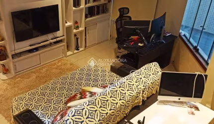 Cobertura com 2 quartos à venda na Rua Luiz de Camões, 702, Santo Antônio, Porto Alegre, 170 m2 por R$ 660.000