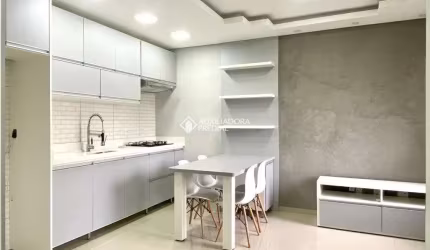 Apartamento com 2 quartos à venda na Rua Bacopari, 220, Jardim do Bosque, Cachoeirinha, 77 m2 por R$ 266.000
