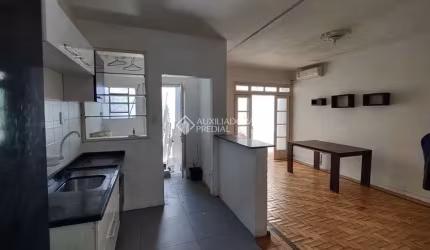 Apartamento com 2 quartos à venda na Rua Ernesto da Fontoura, 773, São Geraldo, Porto Alegre, 72 m2 por R$ 214.000