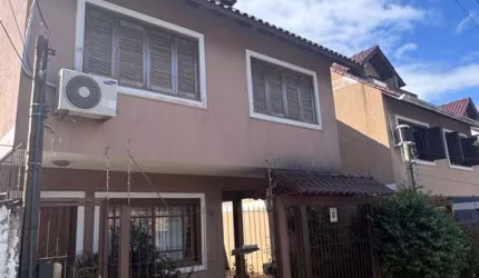 Casa com 3 quartos à venda na Rua Sylvio Torres, 82, Morro Santana, Porto Alegre, 141 m2 por R$ 570.000