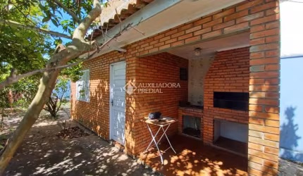 Terreno à venda na Avenida Leonardo Carlucci, 130, Espírito Santo, Porto Alegre, 330 m2 por R$ 215.000