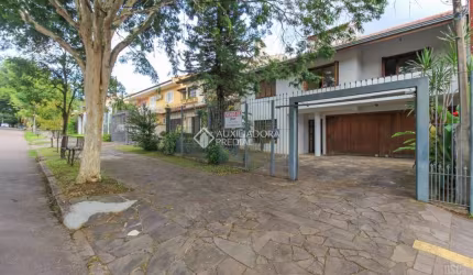 Casa com 4 quartos à venda na Rua Doutor Prudente de Moraes, 374, Chácara das Pedras, Porto Alegre, 374 m2 por R$ 1.550.000