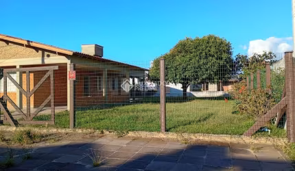 Casa com 6 quartos à venda na Rua Osvaldo Aranha, 2086, Centro, Cidreira, 160 m2 por R$ 300.000