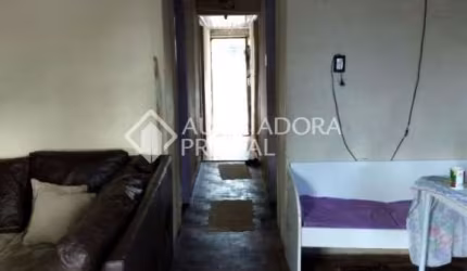 Casa em condomínio fechado com 3 quartos à venda na Avenida Juca Batista, 7139, Ponta Grossa, Porto Alegre, 103 m2 por R$ 304.000