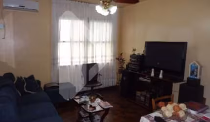 Apartamento com 2 quartos à venda na Avenida Wenceslau Escobar, 915, Cristal, Porto Alegre, 61 m2 por R$ 219.000