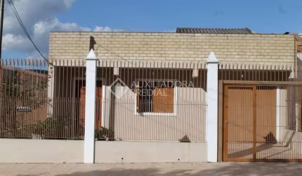 Casa em condomínio fechado com 3 quartos à venda na Rua Carlos Ribeiro da Silva, 194, Partenon, Porto Alegre, 200 m2 por R$ 740.000