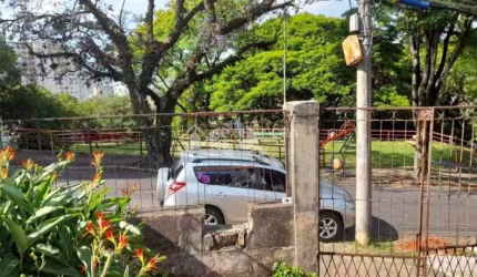 Terreno à venda na Rua Paulino Chaves, 491, Santo Antônio, Porto Alegre, 290 m2 por R$ 360.000