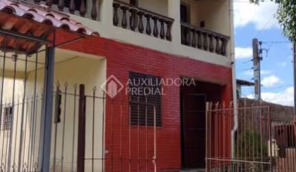 Casa com 5 quartos à venda na Rua Didia Jardim Pinto, 22, Santa Rosa de Lima, Porto Alegre, 220 m2 por R$ 332.400