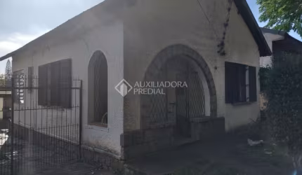 Casa com 3 quartos à venda na Rua Júlio Lopes dos Santos Sobrinho, 201, Santa Tereza, Porto Alegre, 100 m2 por R$ 435.000
