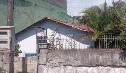 Casa com 3 quartos à venda na Rua Borborema, 729, Vila João Pessoa, Porto Alegre, 117 m2 por R$ 287.000
