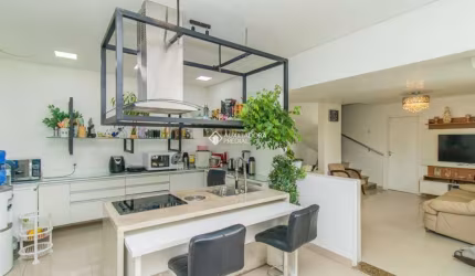 Casa com 6 quartos à venda na Rua Machado de Assis, 223, Partenon, Porto Alegre, 447 m2 por R$ 1.600.000